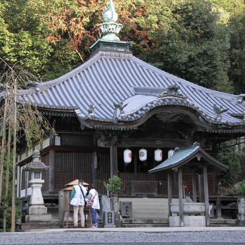 画像：第六十四番　石鈇山　前神寺