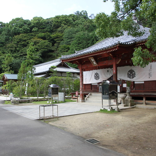 画像：第六十九番　七宝山　観音寺