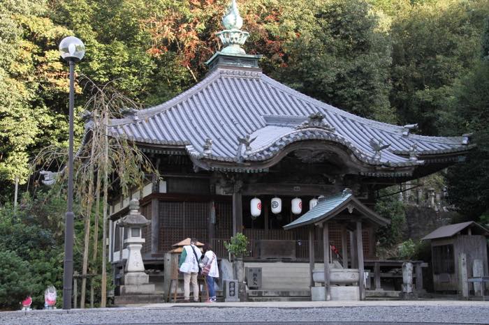 石鎚神社 石鉄山 さび 前神寺 石鉄蔵王大権現 三尊像